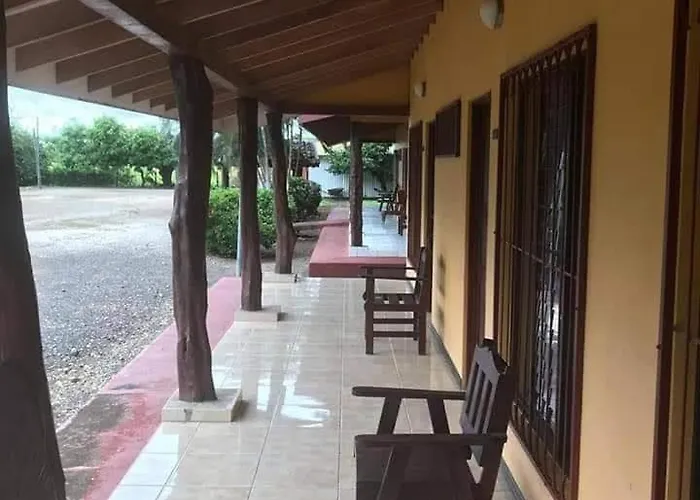 El Paraje Hotel 2*